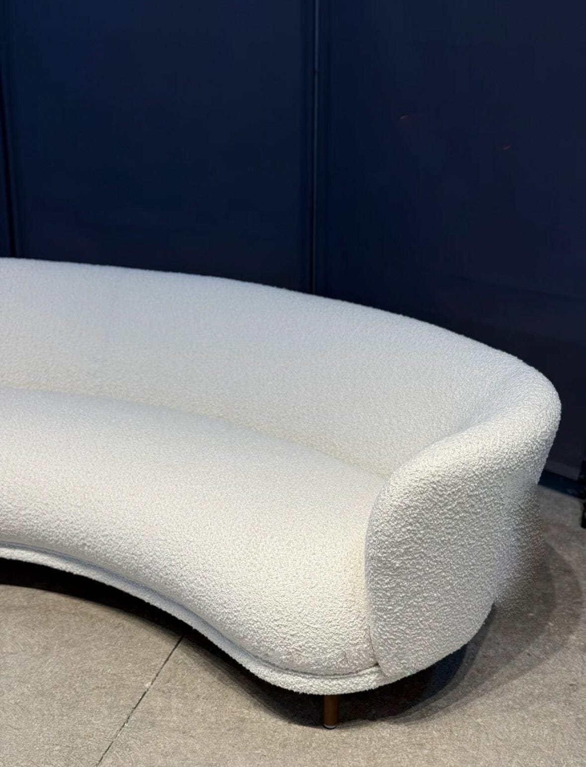Jen Curve Sofa