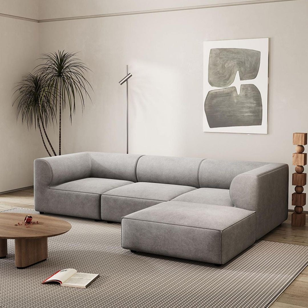 Yuric Scratch Resistant Sectional Sofa