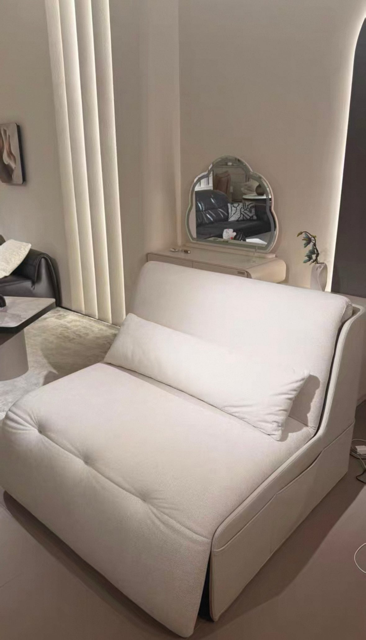 Tristan Scratch Resistant Electric Sofa Bed