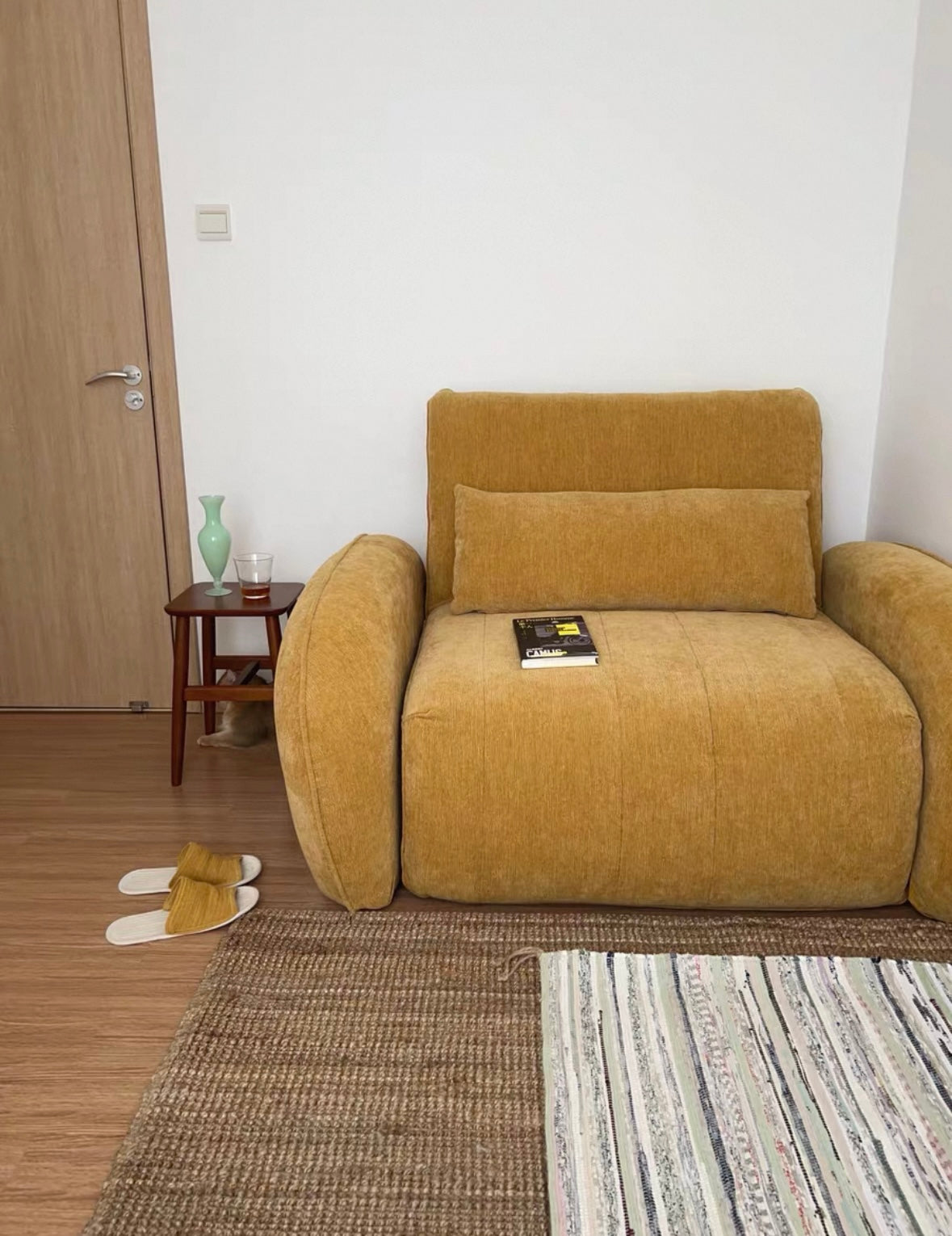 Reila Electric Extendable Sofa Bed