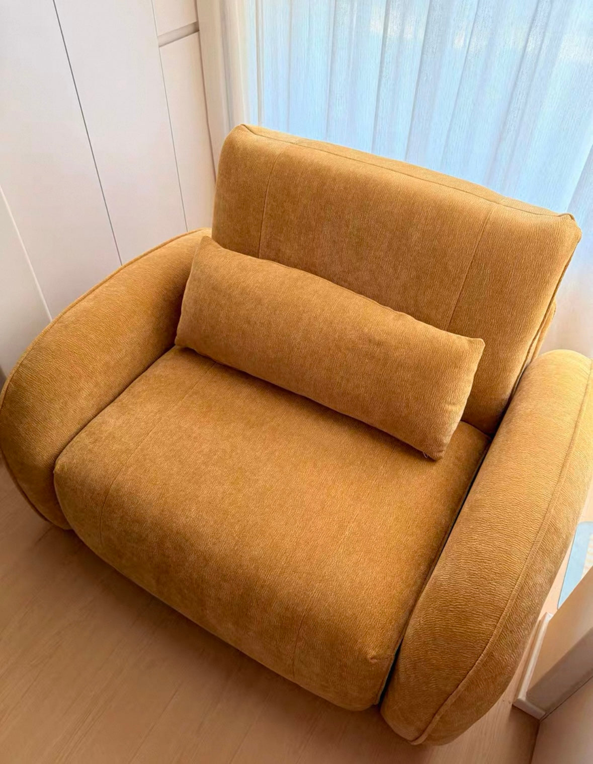 Reila Electric Extendable Sofa Bed