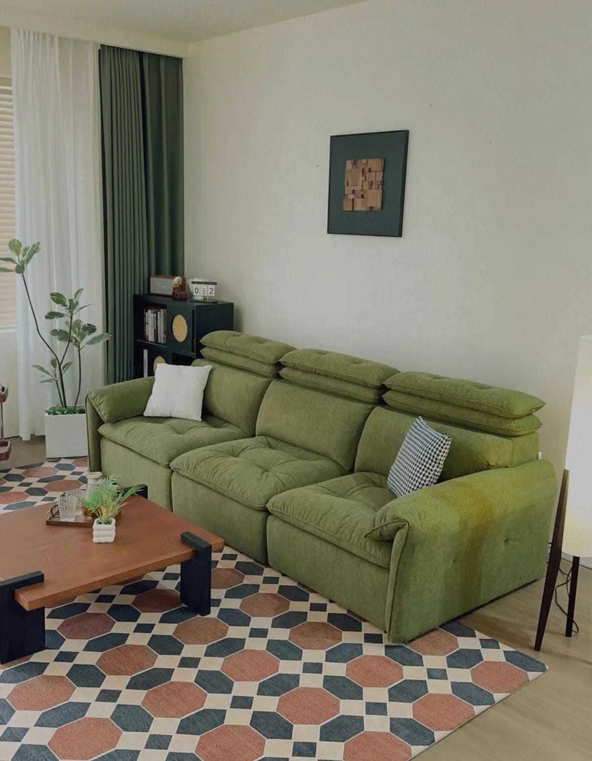Greken Scratch Resistant Electric Extendable Sofa Bed