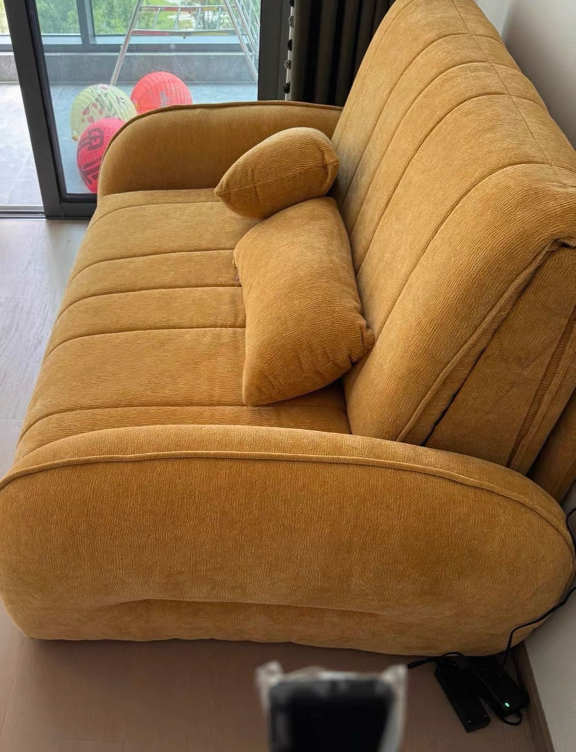 Reila Electric Extendable Sofa Bed