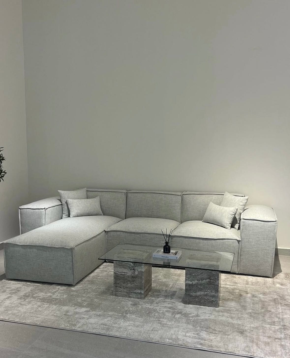 Home Atelier Aureus Sectional Scratch Resistant Sofa