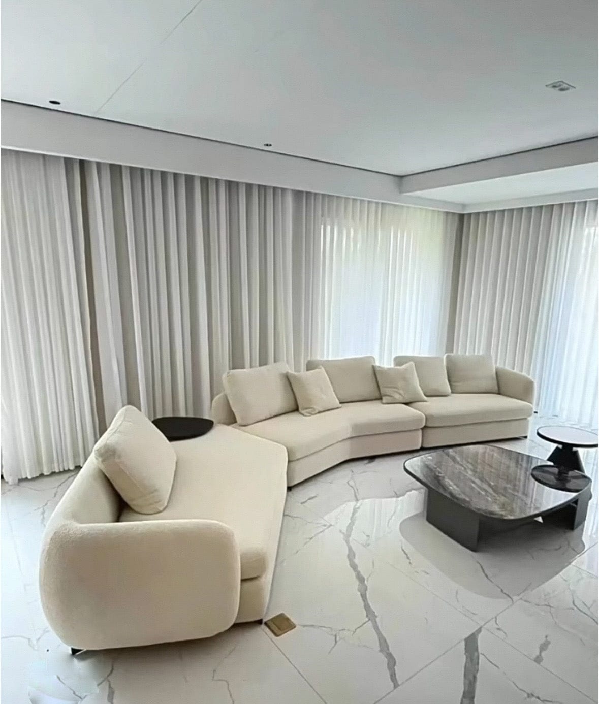 Home Atelier Cole Scratch Resistant Sectional Curve Sofa