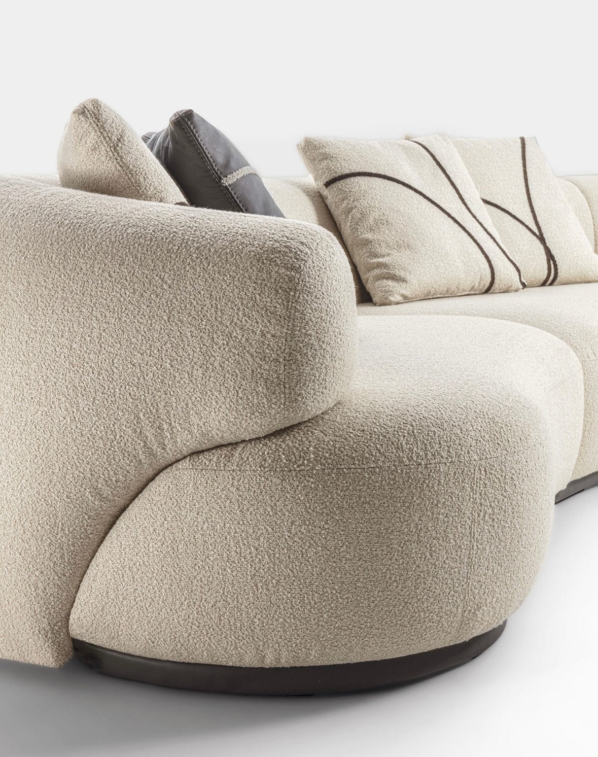 Home Atelier Davine Curve Sofa