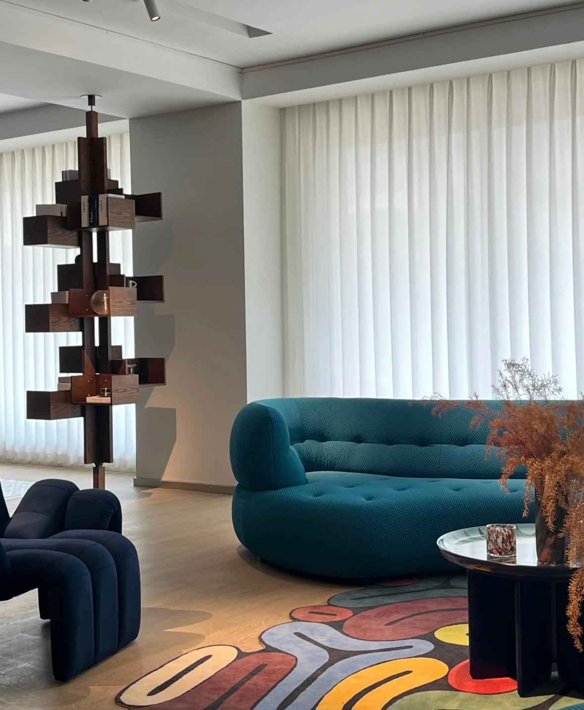 Home Atelier Dawson Scratch Resistant Designer Curve Sofa