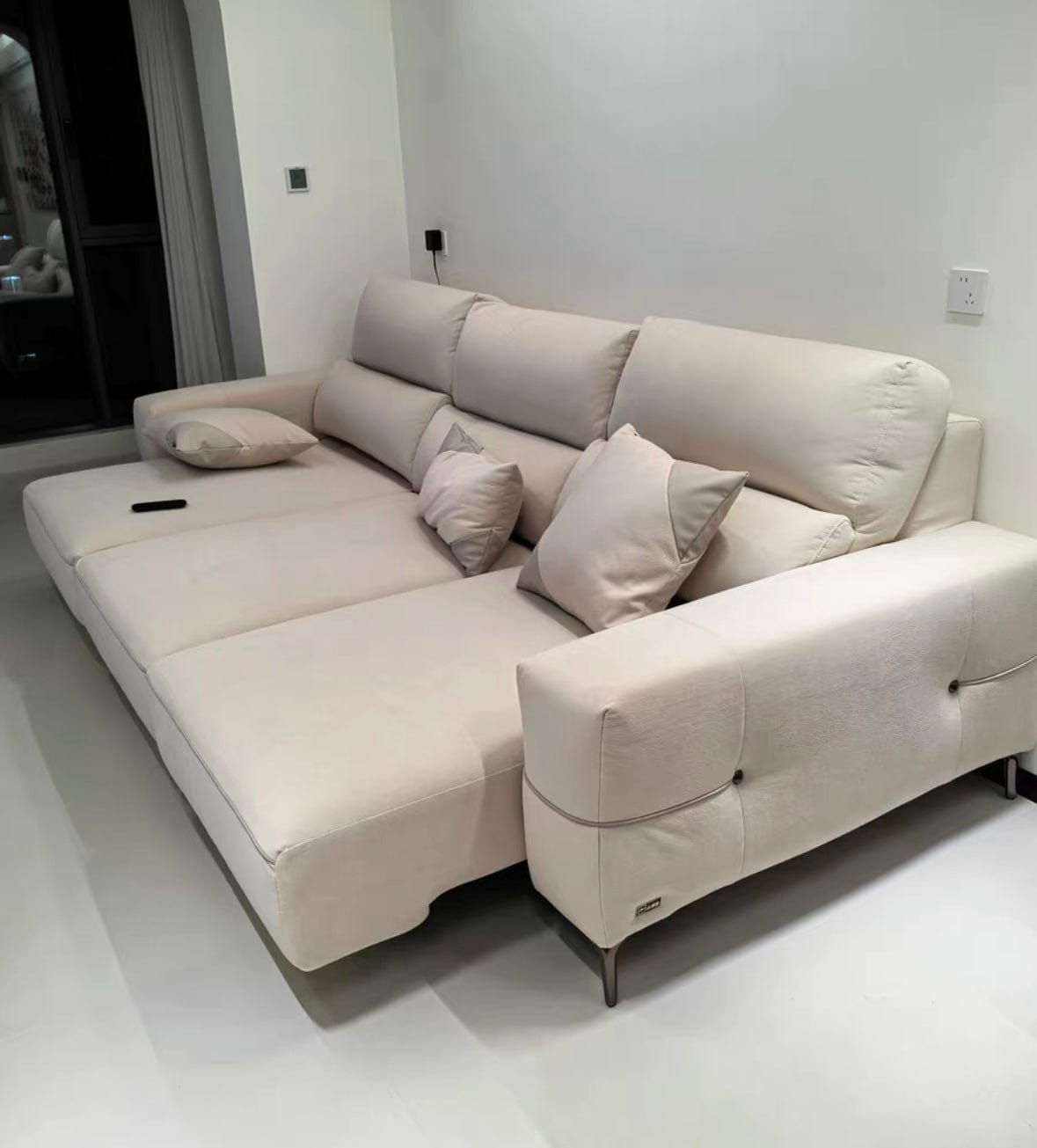 Home Atelier Irina Scratch Resistant Electric Sofa Bed