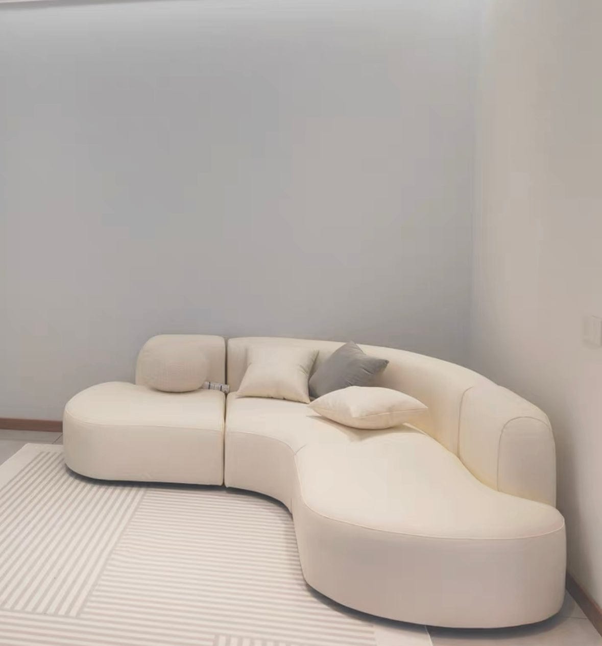 Home Atelier Lacos Performance Boucle Curve Sofa