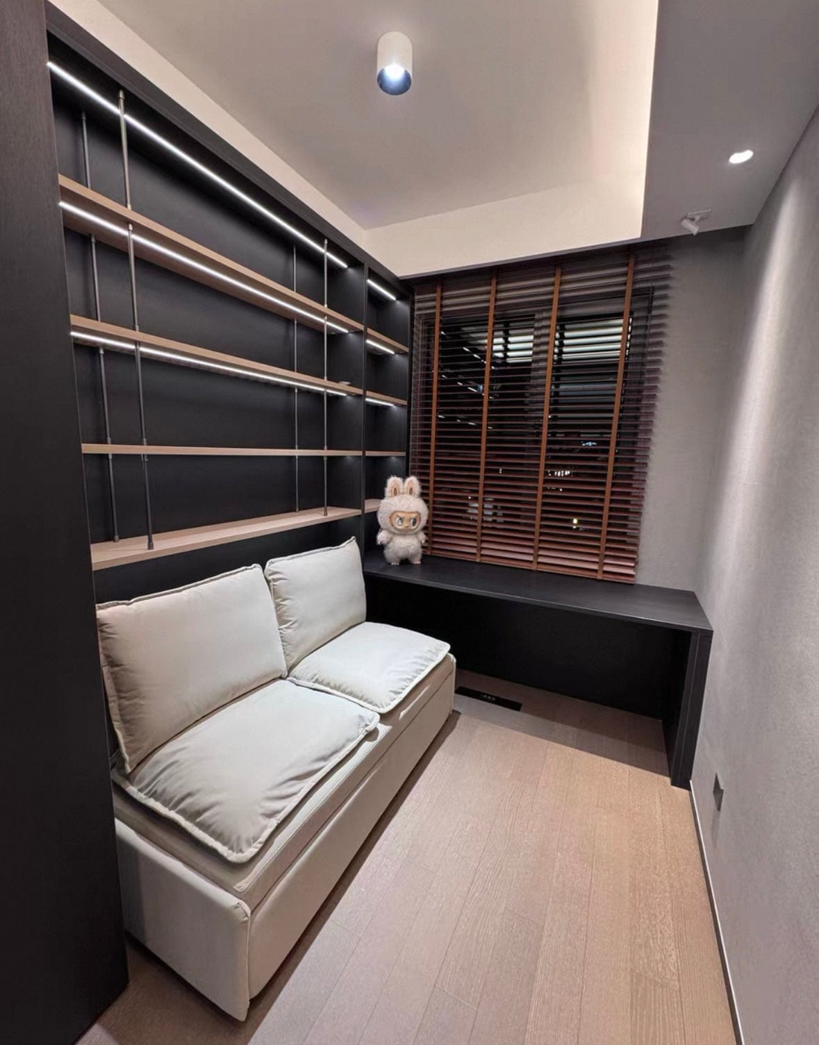 Home Atelier Leah Scratch Resistant Foldable Sofa Bed