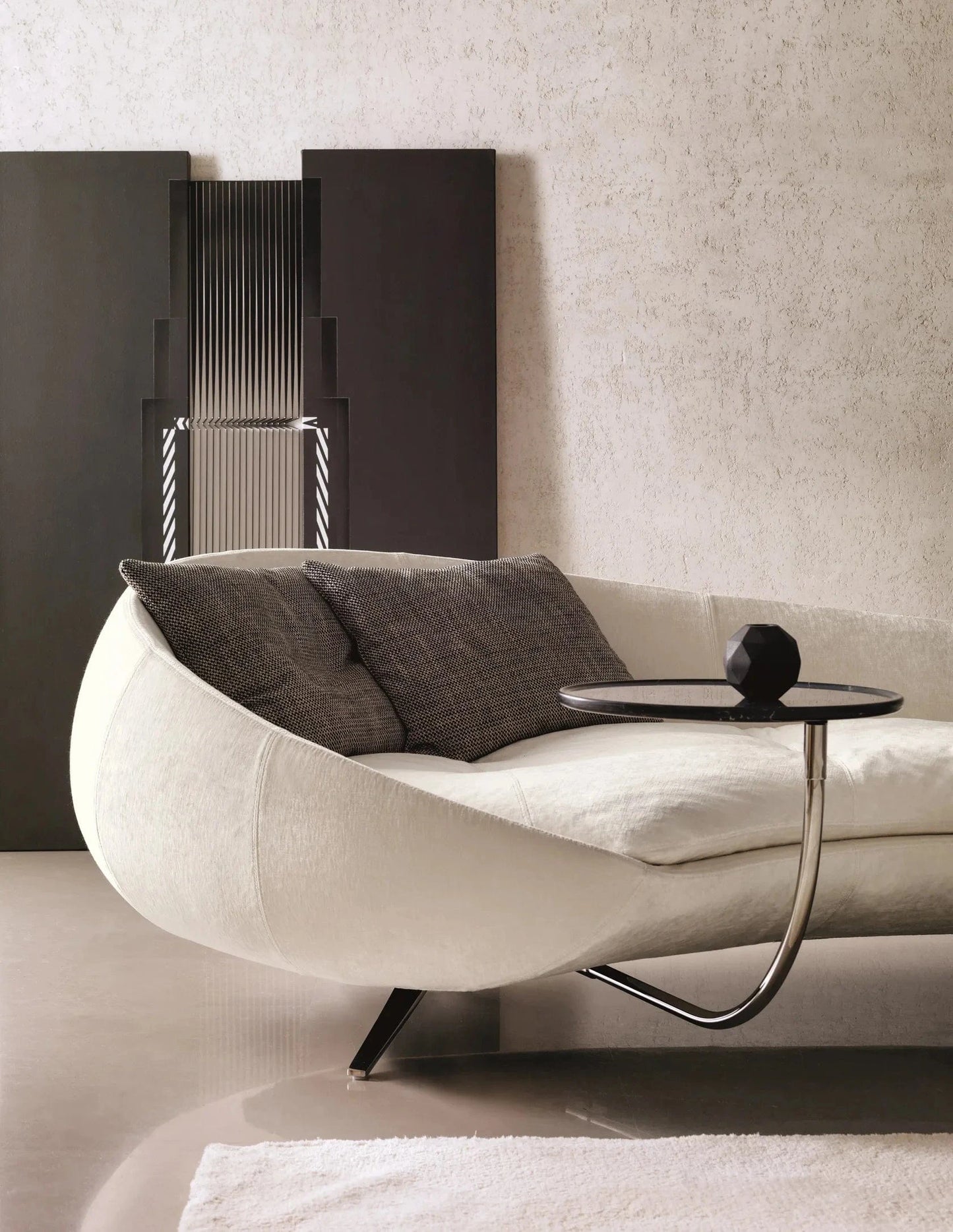 Home Atelier Markus Scratch Resistant Lounge Chaise Sofa