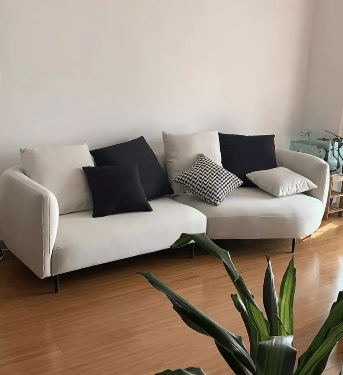 Home Atelier Minuti Sectional Curve Sofa
