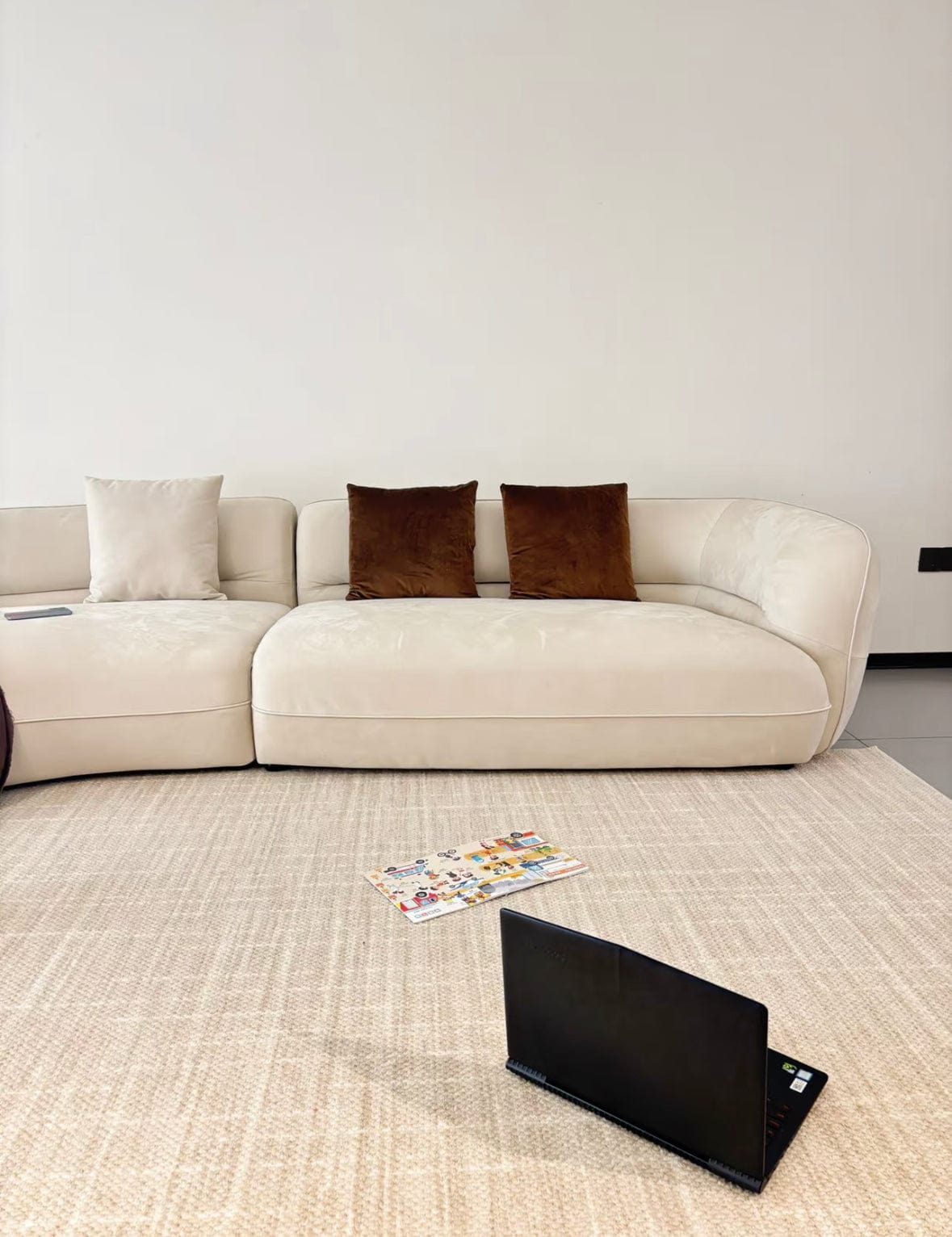 Home Atelier Nordin Scratch Resistant Curve Sofa