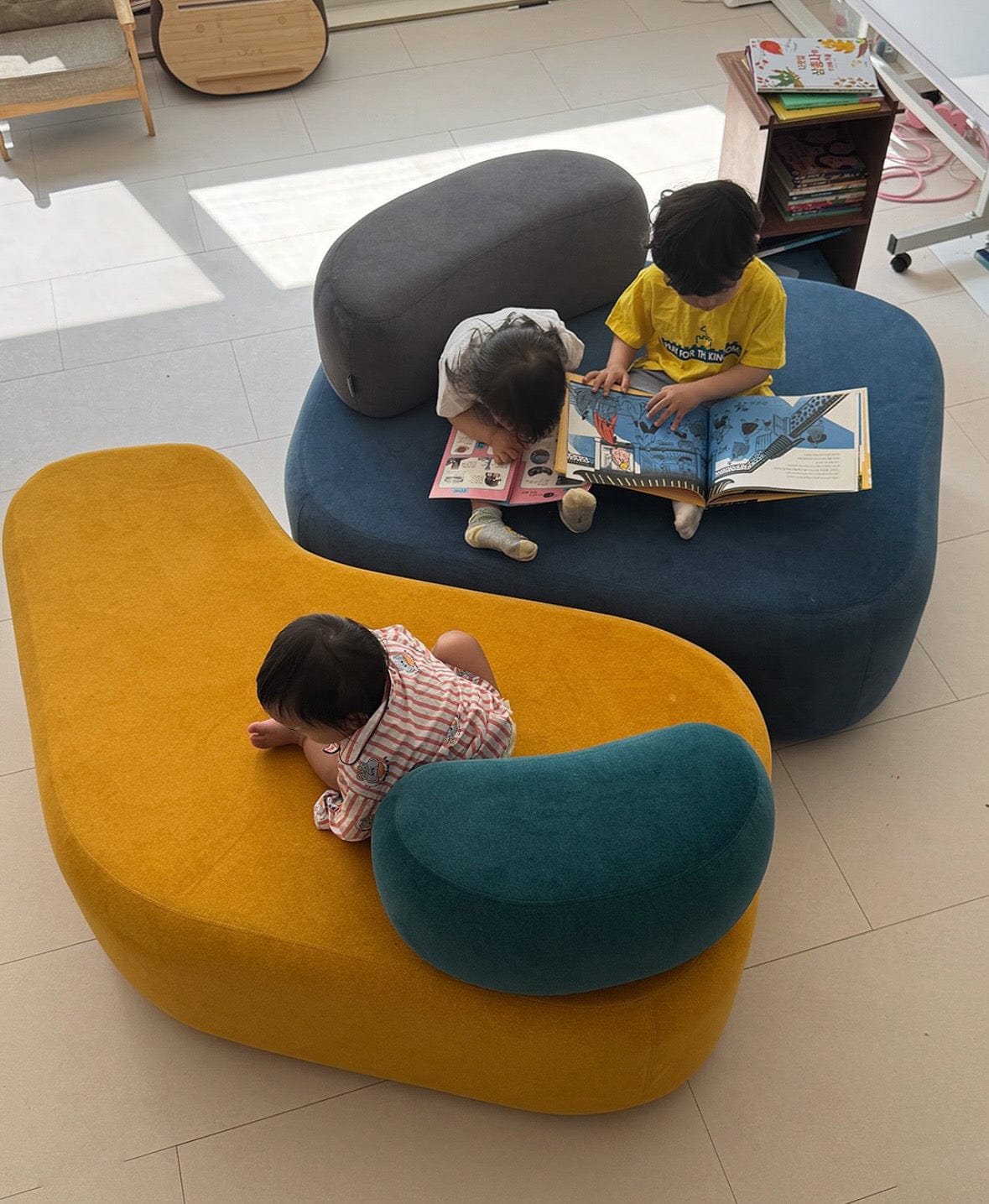 Home Atelier Rock Scratch Resistant Modular Curve Sofa