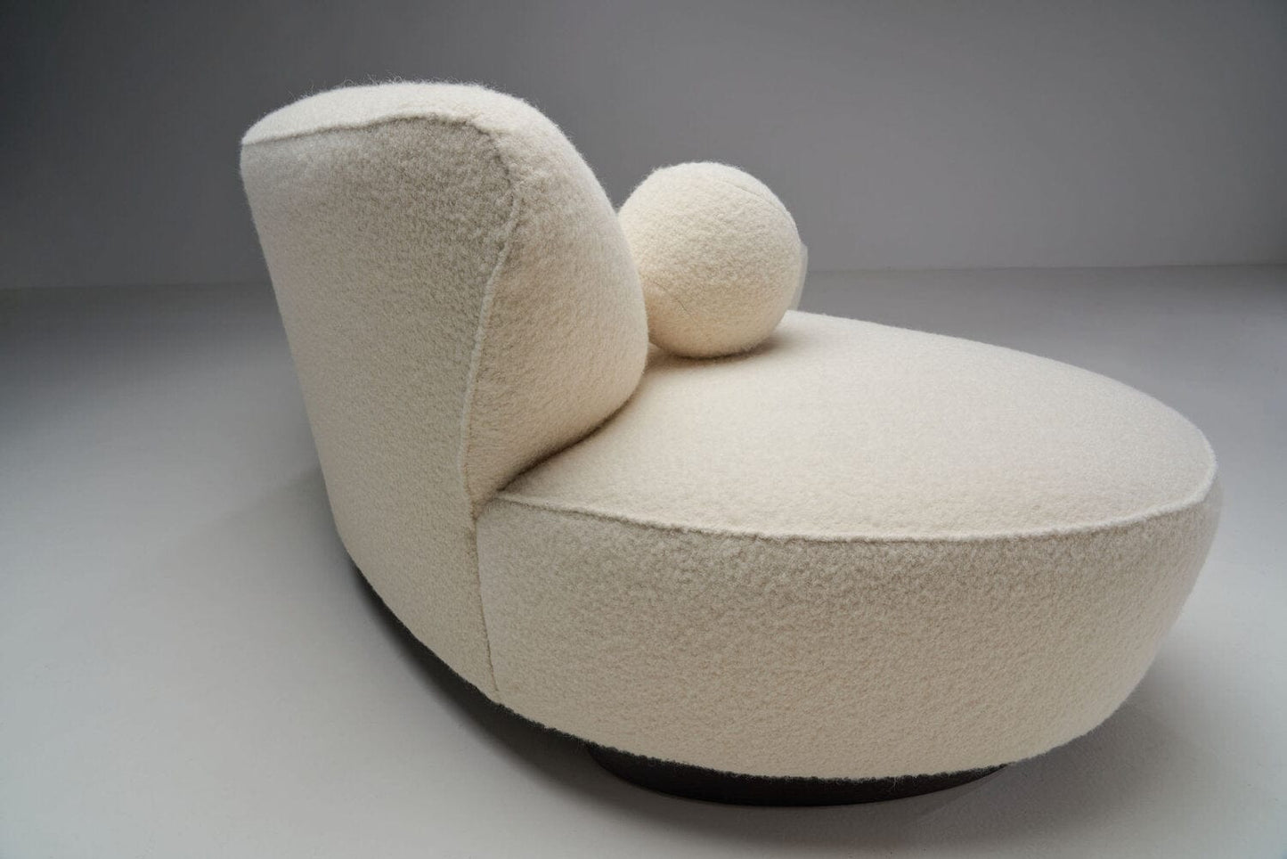 Home Atelier Seri Curve Sofa