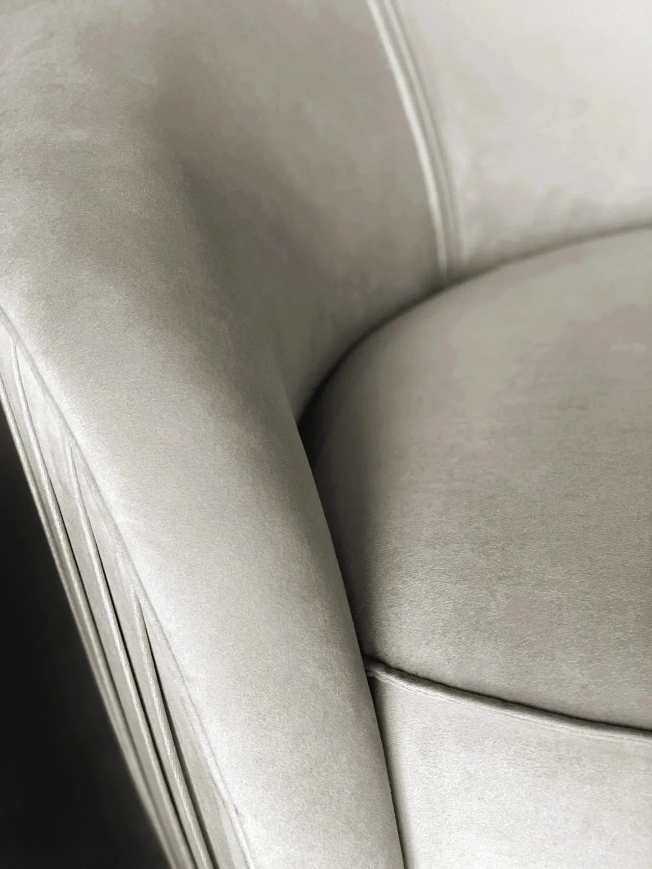 Home Atelier Verona Curve Sofa