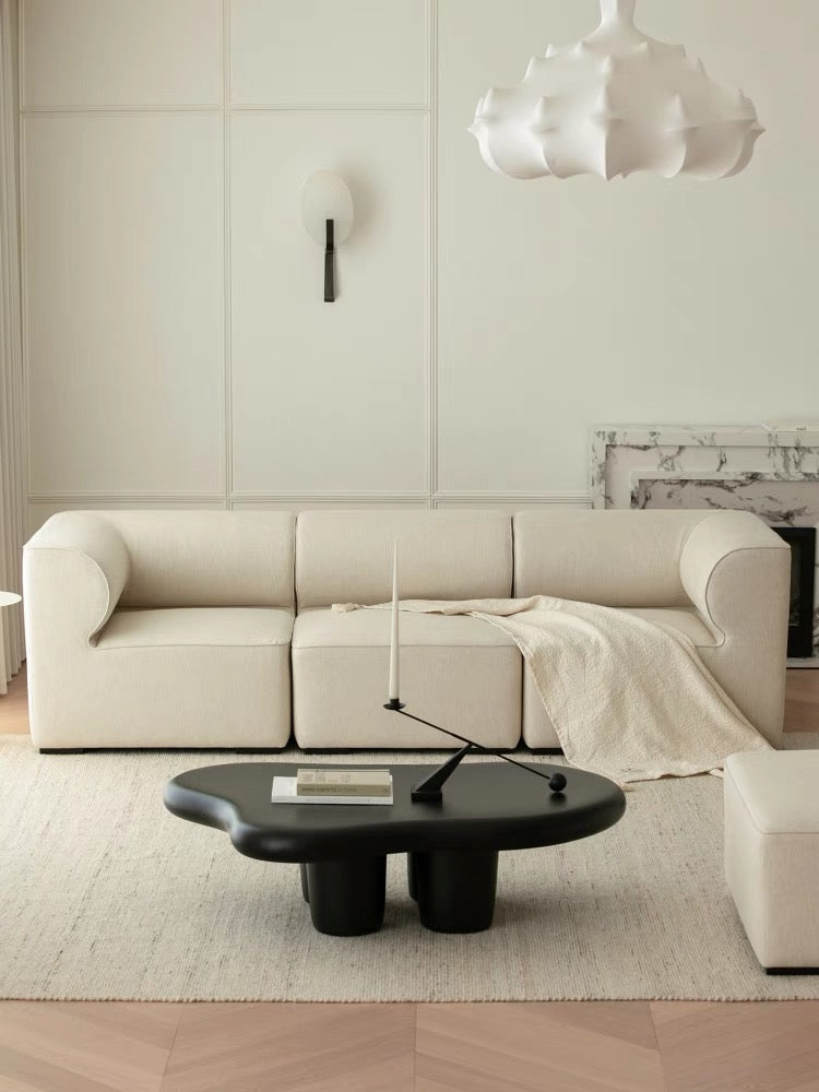 Yuric Scratch Resistant Sectional Sofa