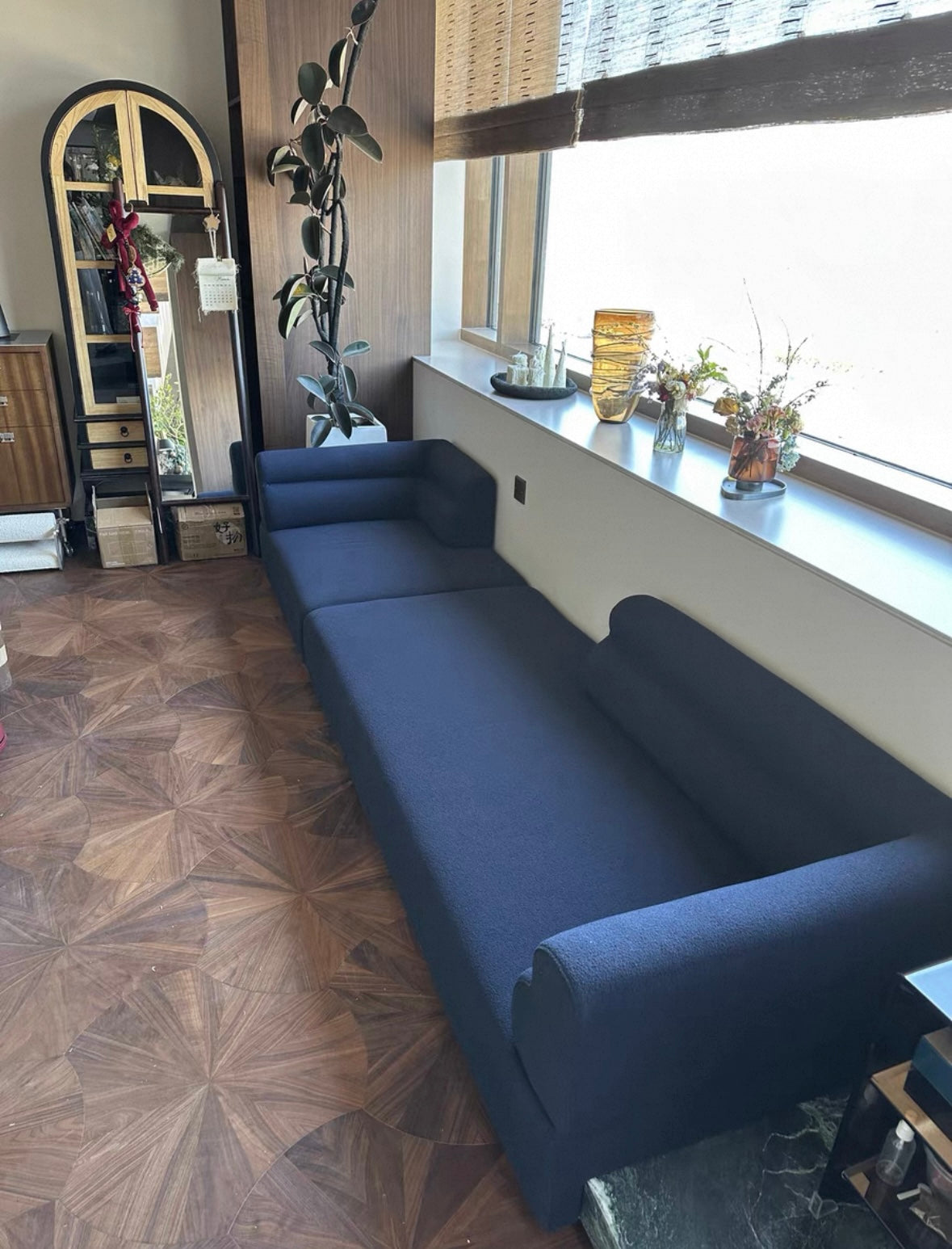 Dillian Customise Bay Window Sofa