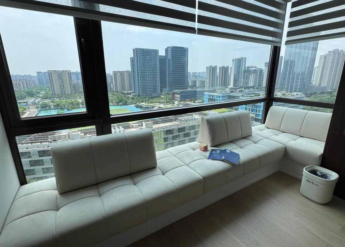 Milyon Scratch Resistant Customise Bay Window Sofa