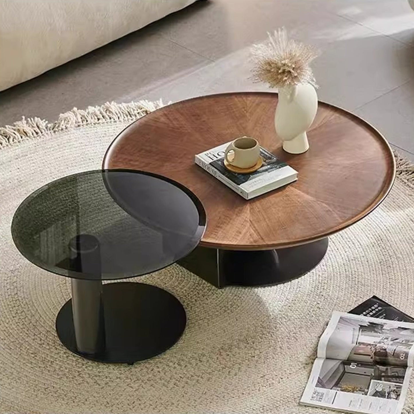 25Home Walnut 35.4'' Mid-century Modern Round Coffee Table
