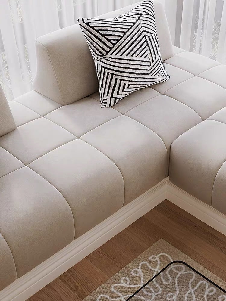 Kenn Scratch Resistant Customise Bay Window Sofa