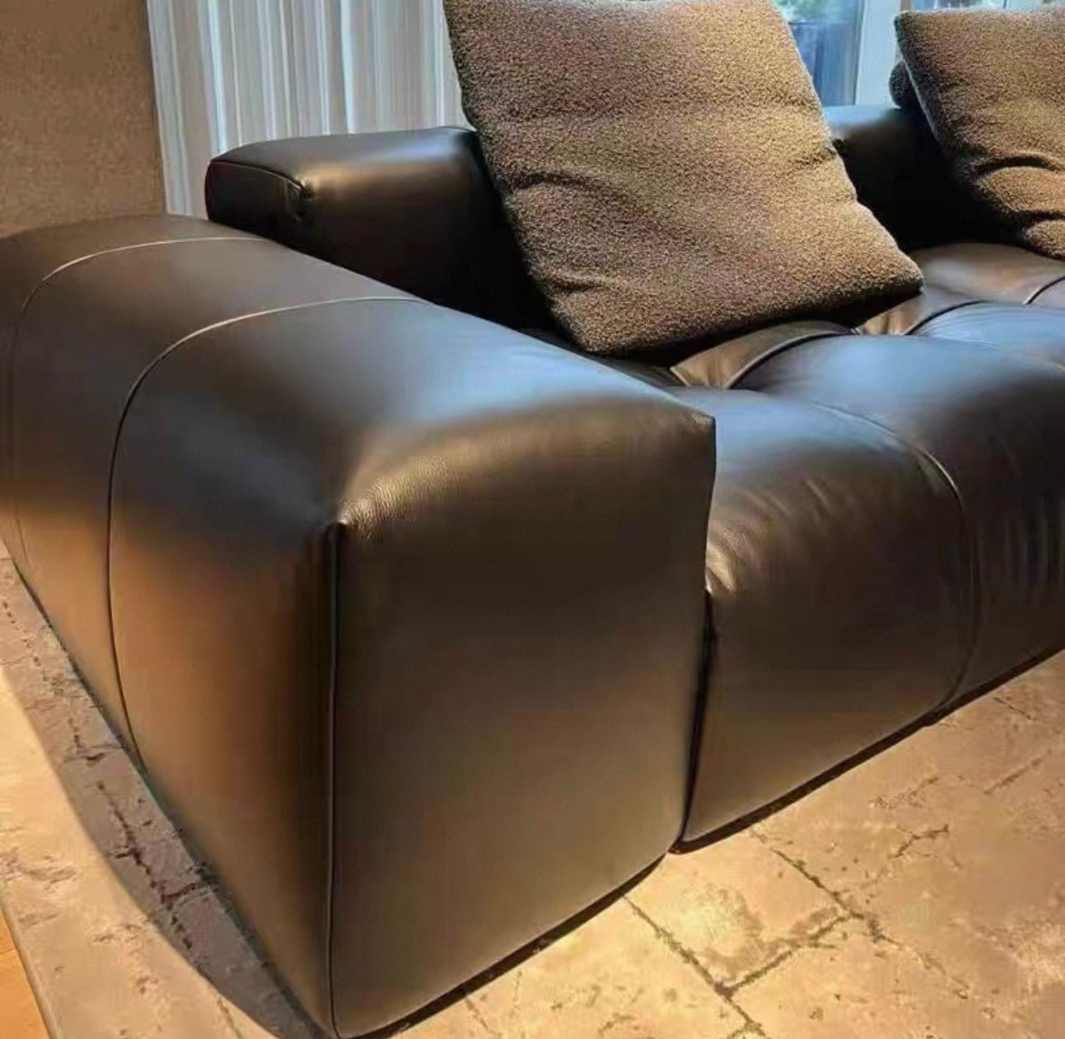 Hillford Scratch Resistant Leather Sofa