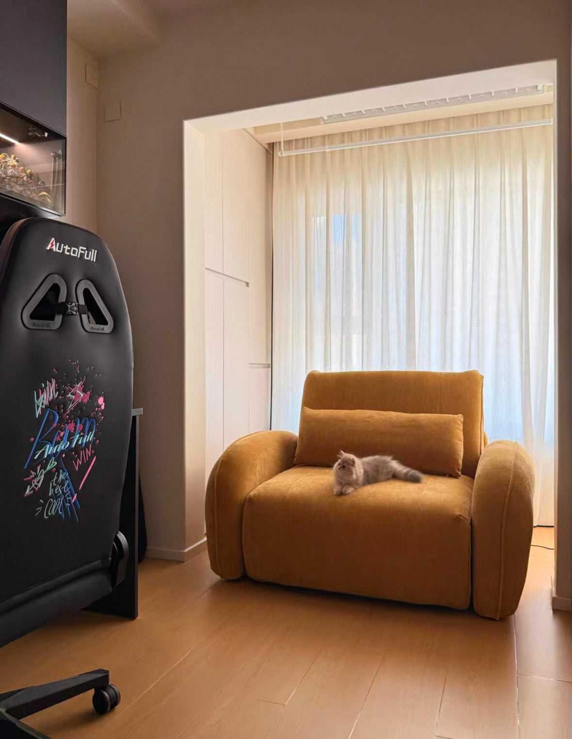 Reila Electric Extendable Sofa Bed