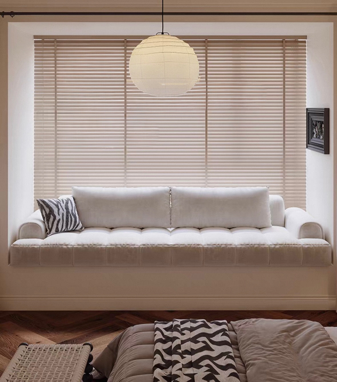 Jester Scratch Resistant Customise Bay Window Sofa