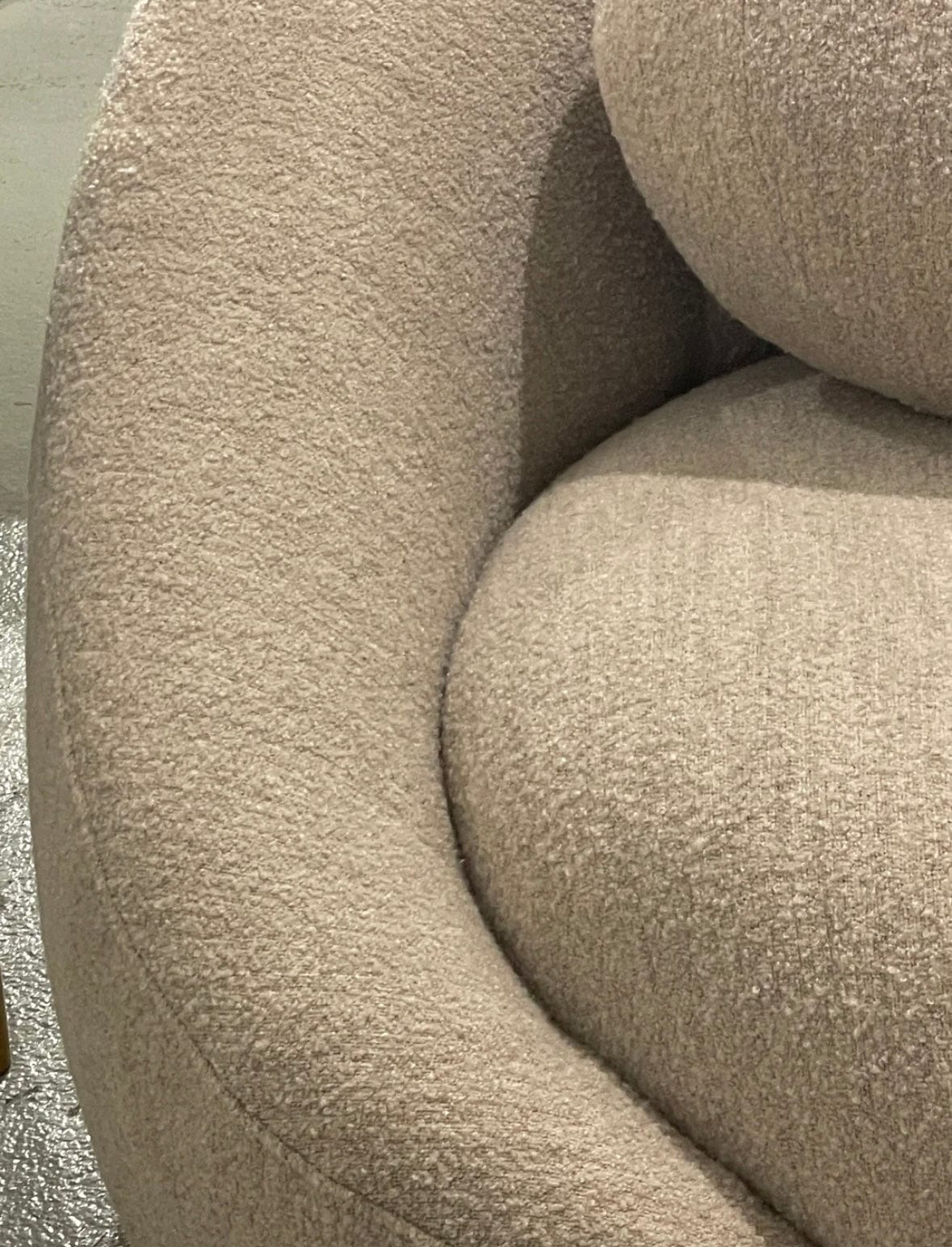 Bauer Boucle Curve Sofa – Home Atelier