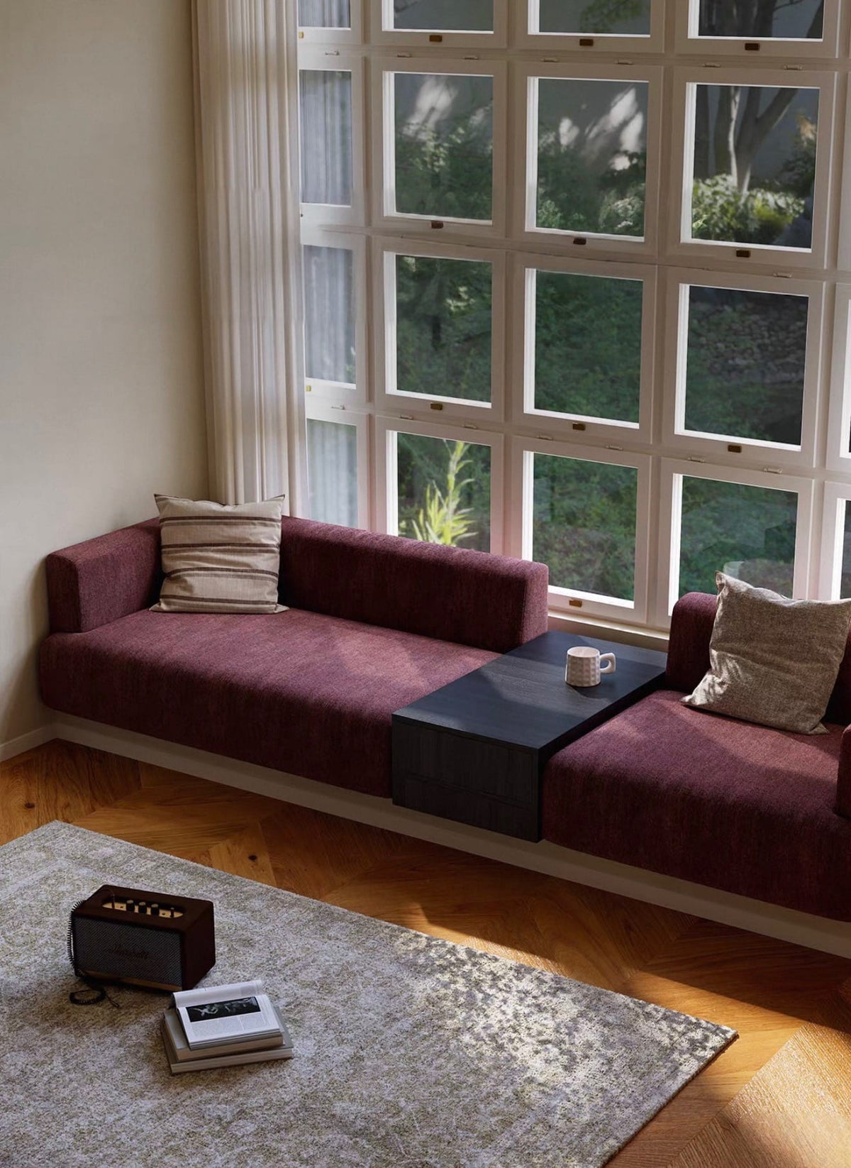 Home Atelier Boyle Customise Scratch Resistant Bay Window Sofa (Copy 2)