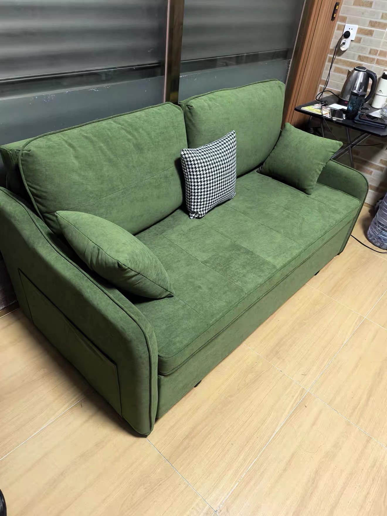 Home Atelier Clavo Pull-out Storage Sofa Bed (Copy)