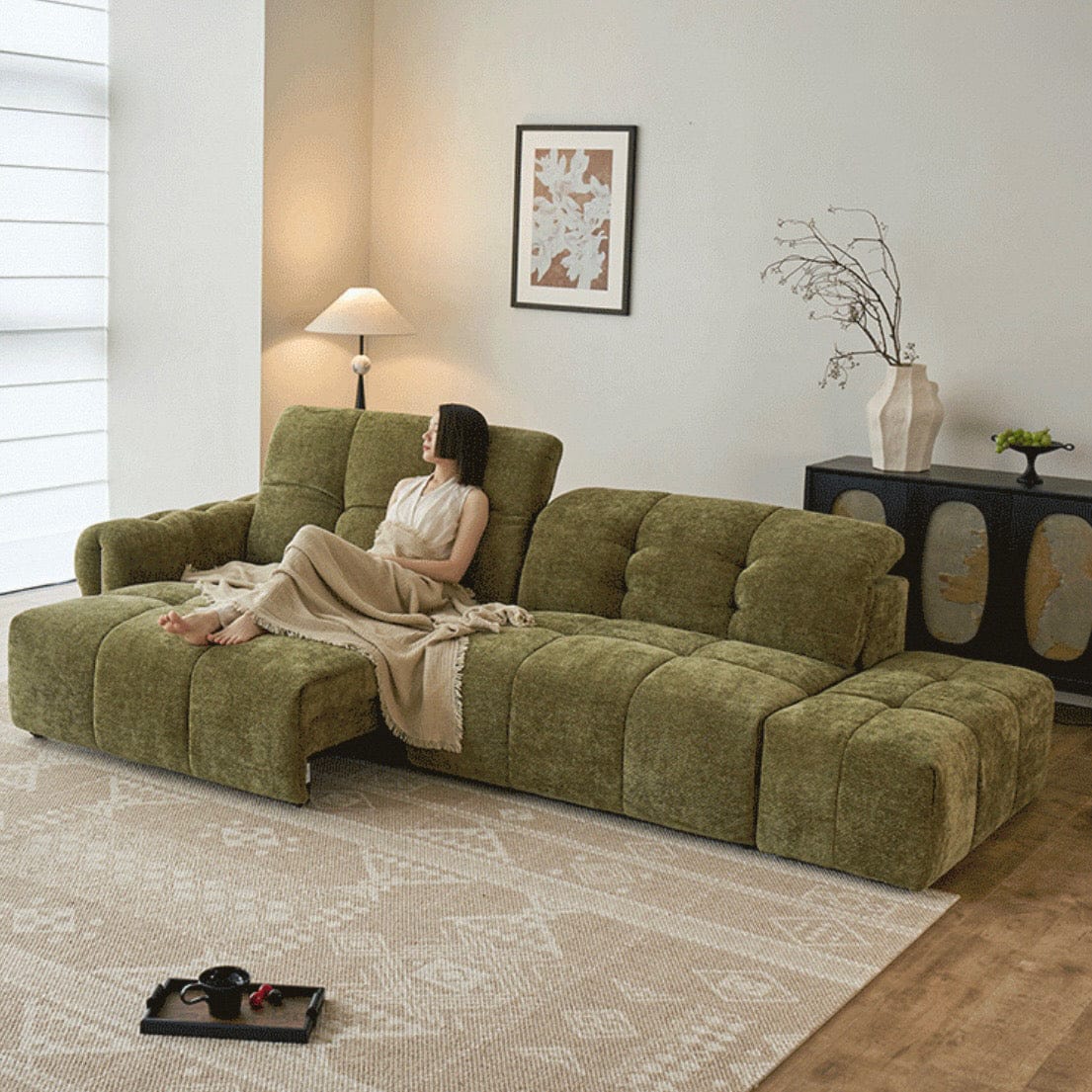 Home Atelier Evelyn Scratch Resistant Electric Extendable Sofa Bed