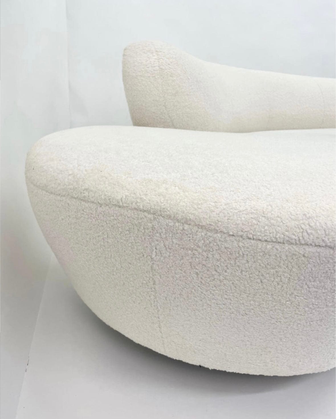 Home Atelier Gracia Curve Sofa