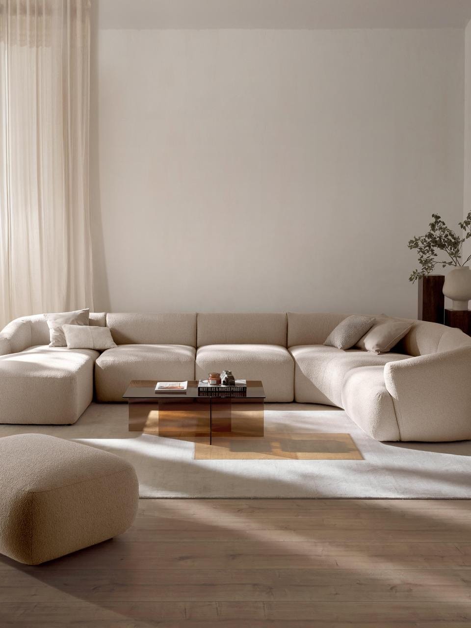 Home Atelier Jardin Sectional U-shape Sofa