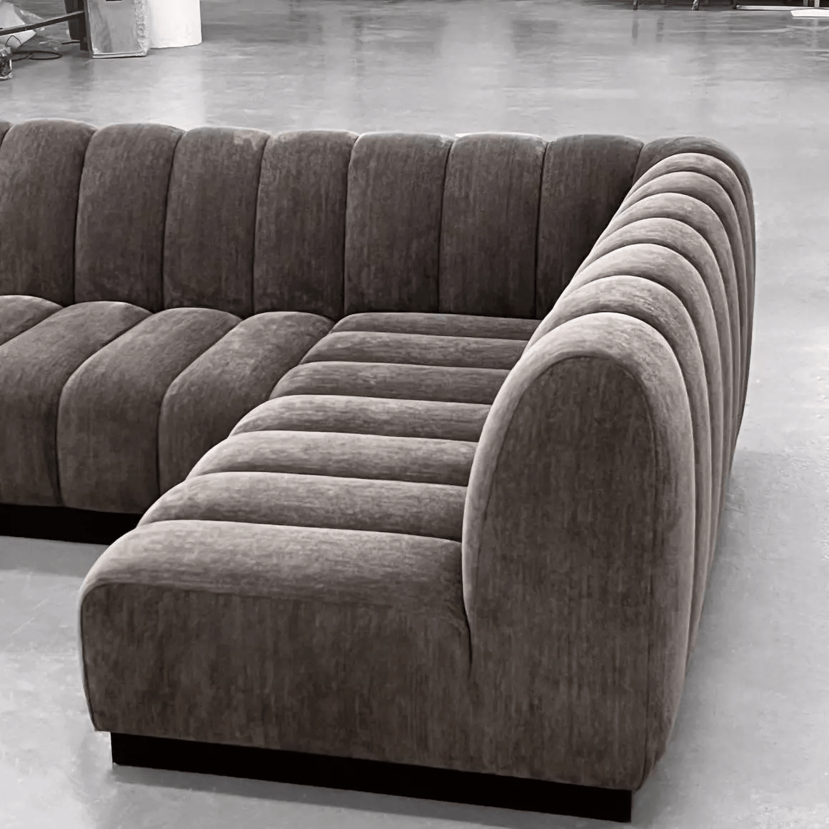 Home Atelier Lint Scratch Resistant Sectional Sofa with Channel Tufting