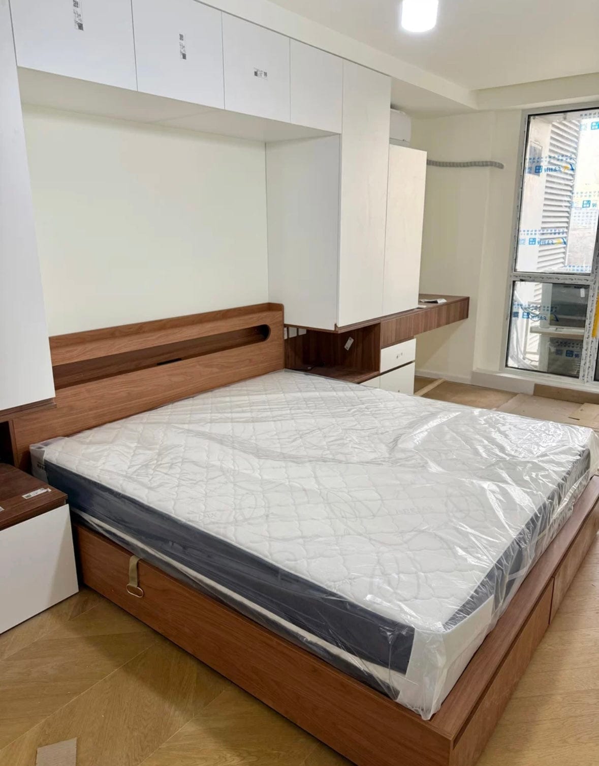 Home Atelier Lorista Wooden Storage Bed Frame