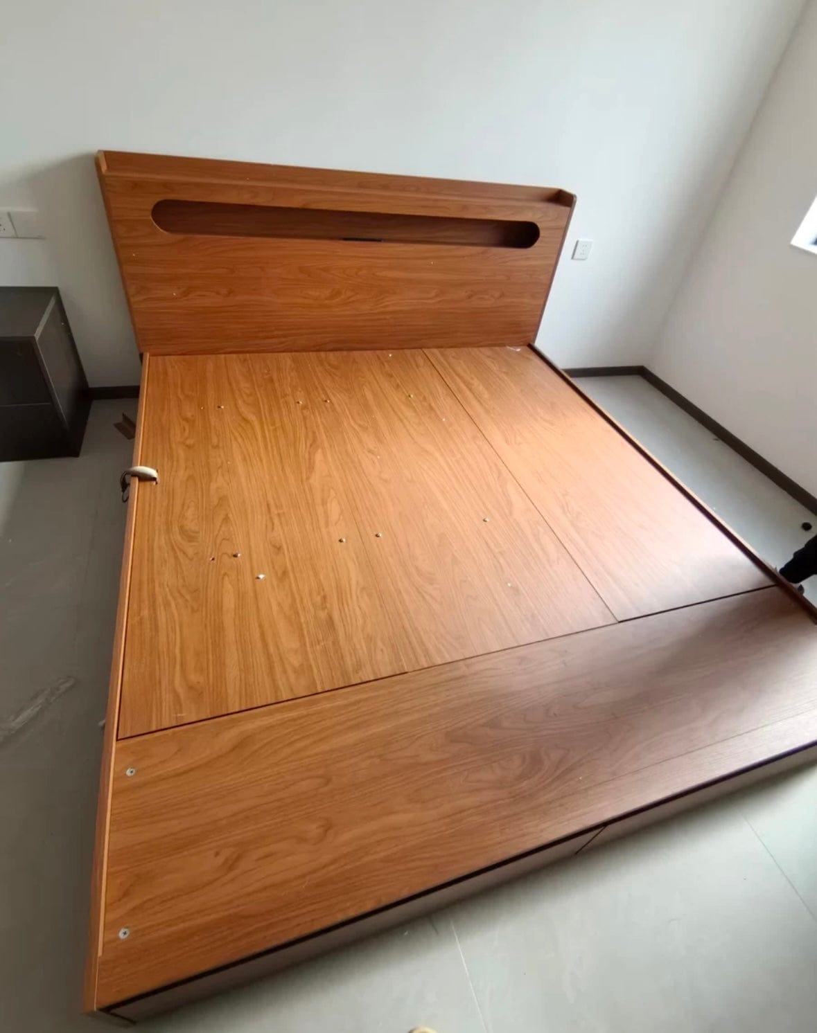 Home Atelier Lorista Wooden Storage Bed Frame