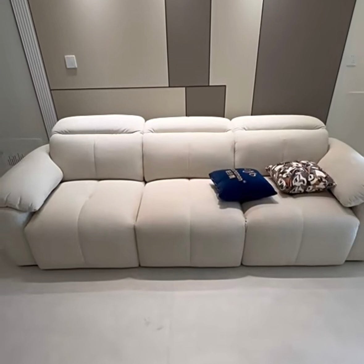 Home Atelier Moulmein Scratch Resistant Electric Sofa Bed