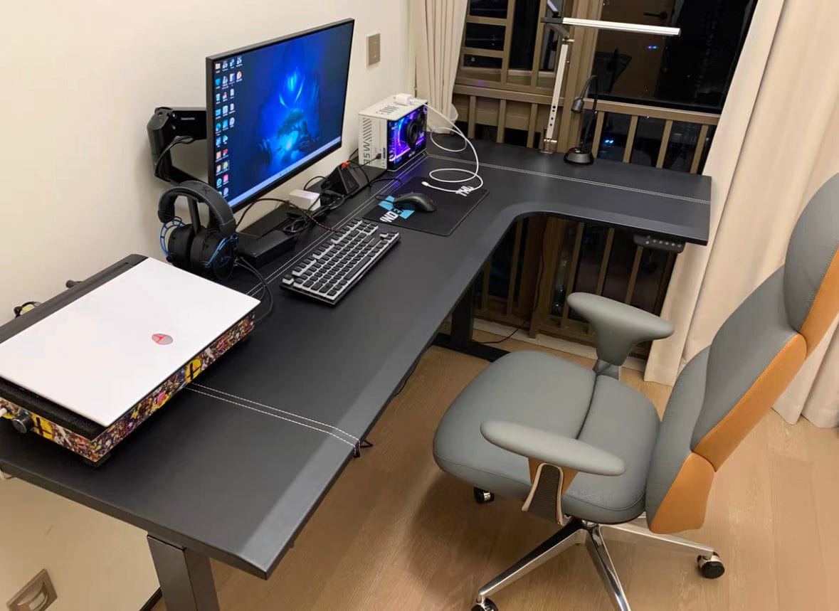 Home Atelier Oracle Extendable Study Table