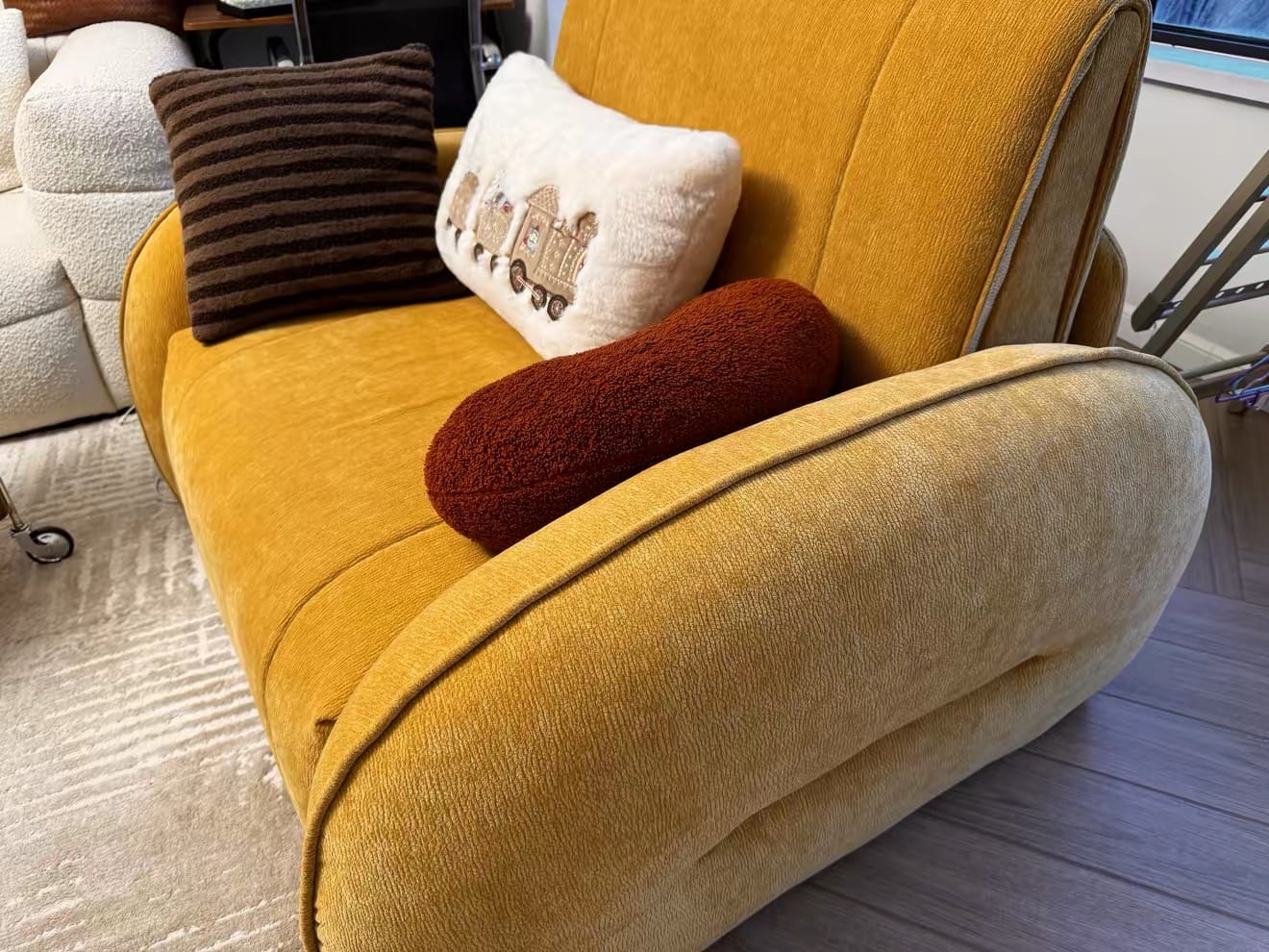 Home Atelier Reila Electric Extendable Sofa Bed