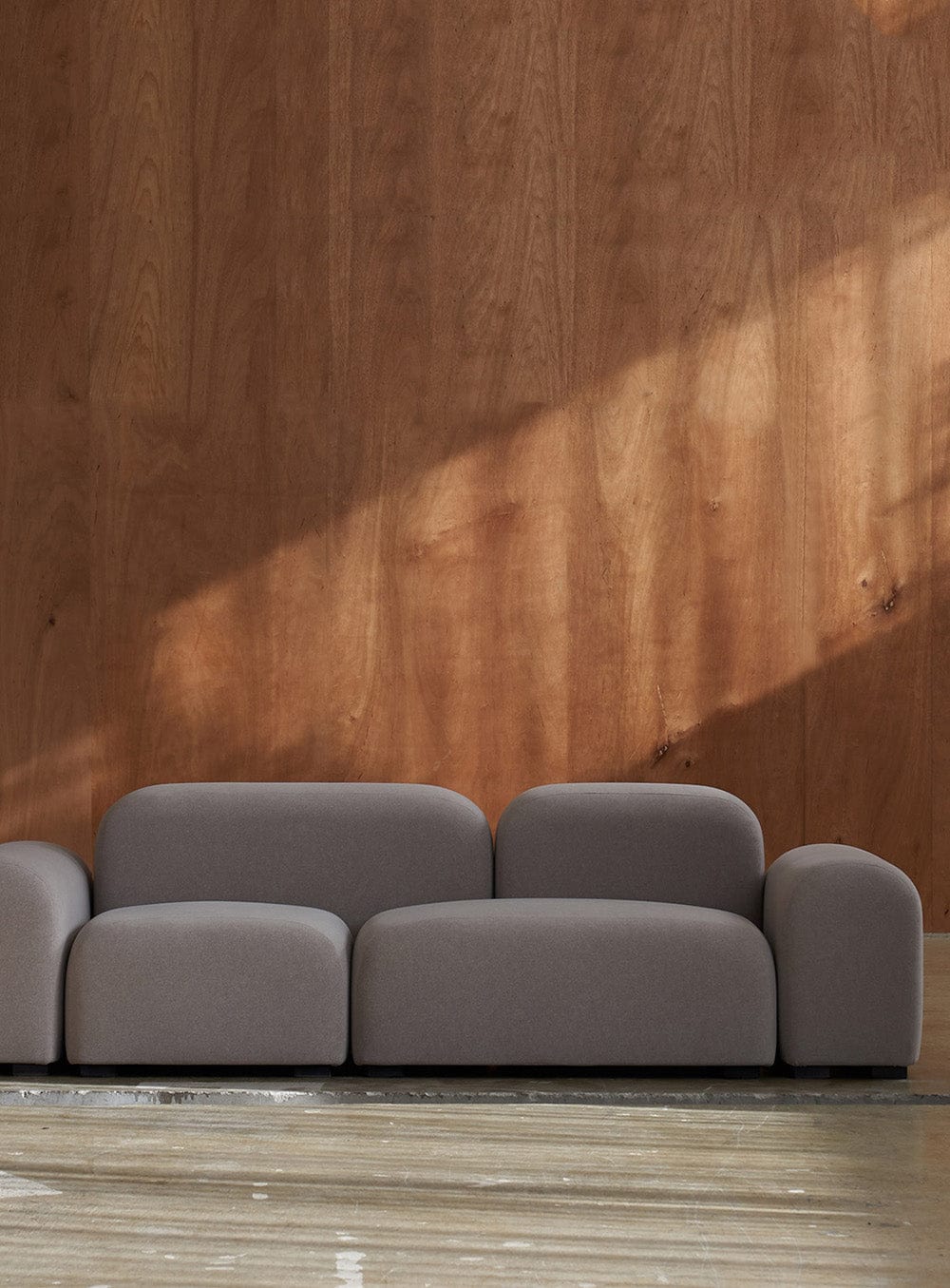 Home Atelier Sofa Ravo Scratch Resistant Sectional Sofa