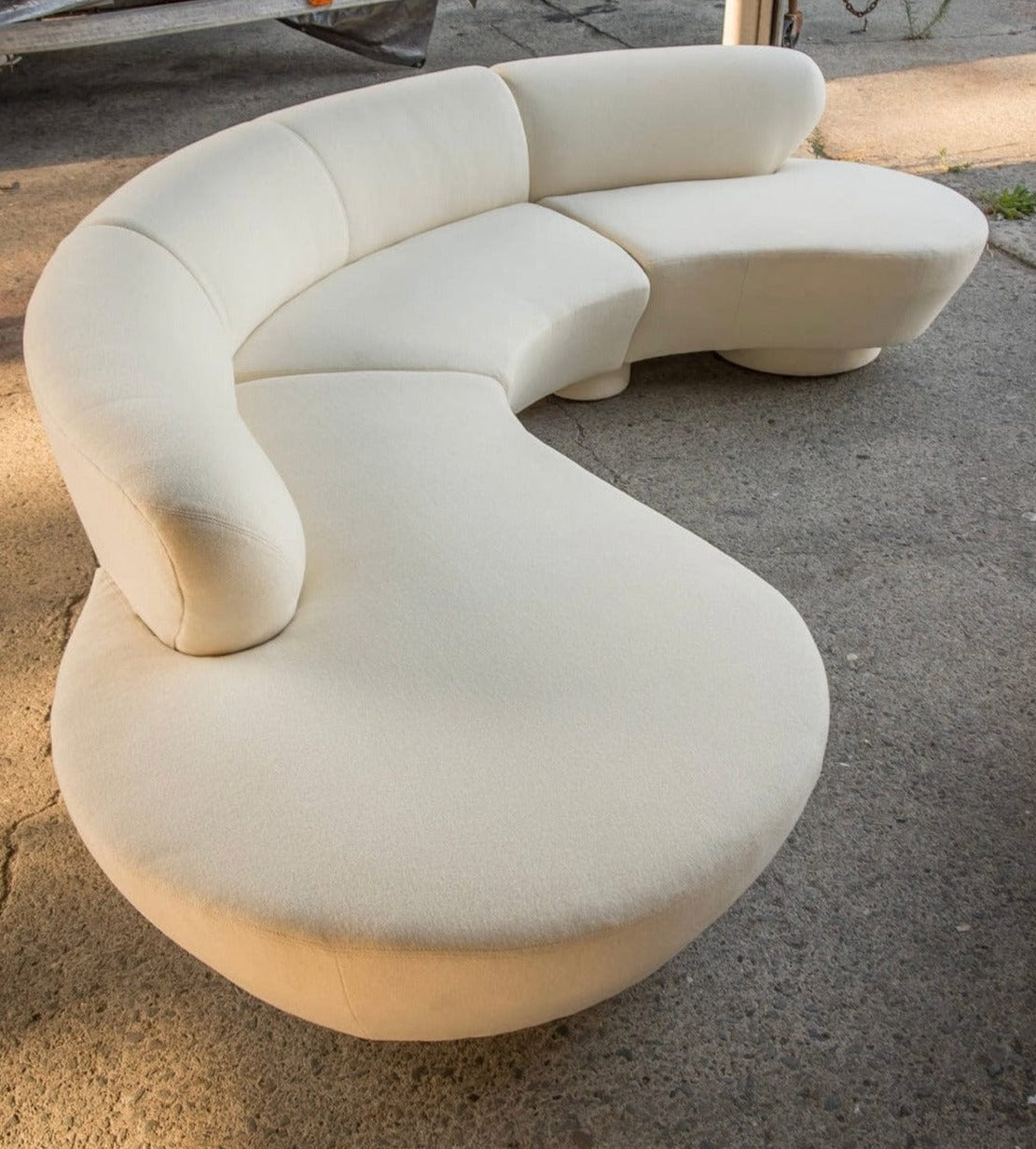 Home Atelier Zeth Curve Sofa